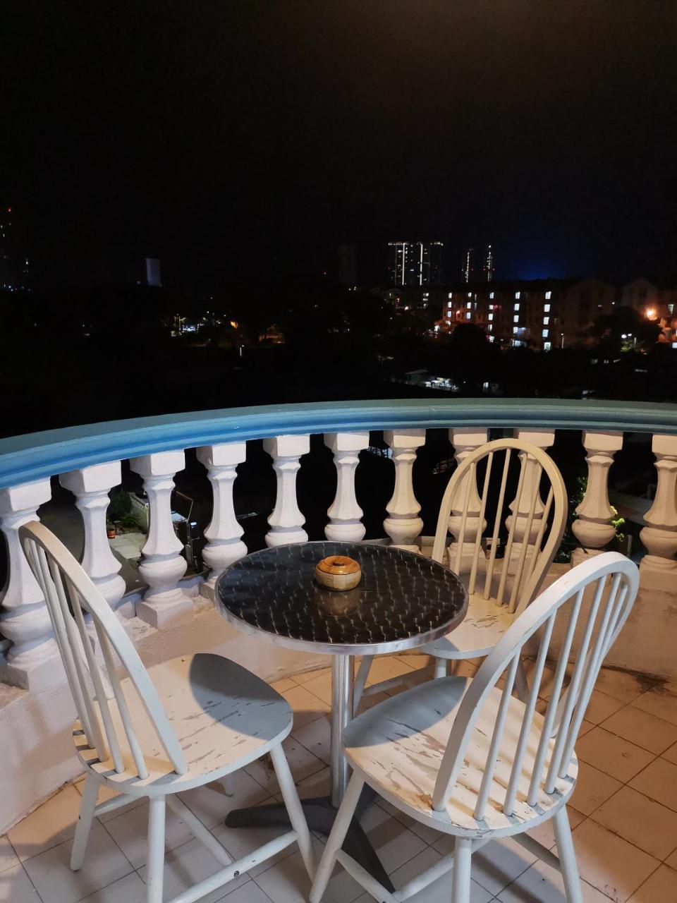 Dt Homestay Floor Level 4 Malacca Exteriör bild